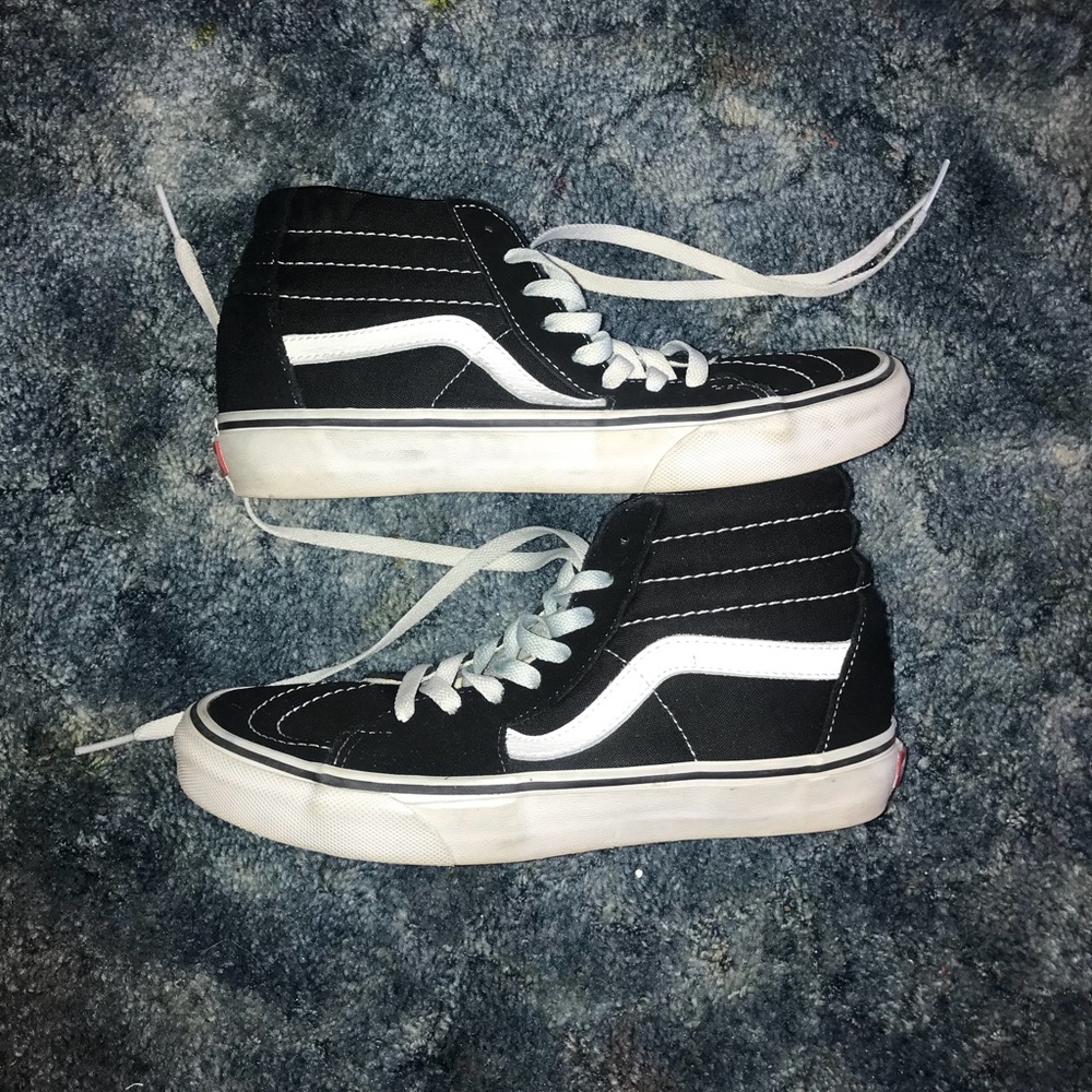 Vans SK8-HI, Black/White, US Woman 7.5